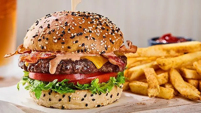 Bacon Cheeseburger (New)