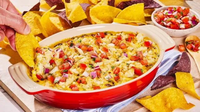 Crab Queso Bundle
