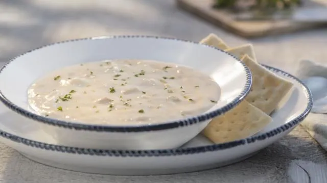 New England Clam Chowder – Bowl