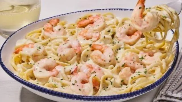 Shrimp Linguini Alfredo